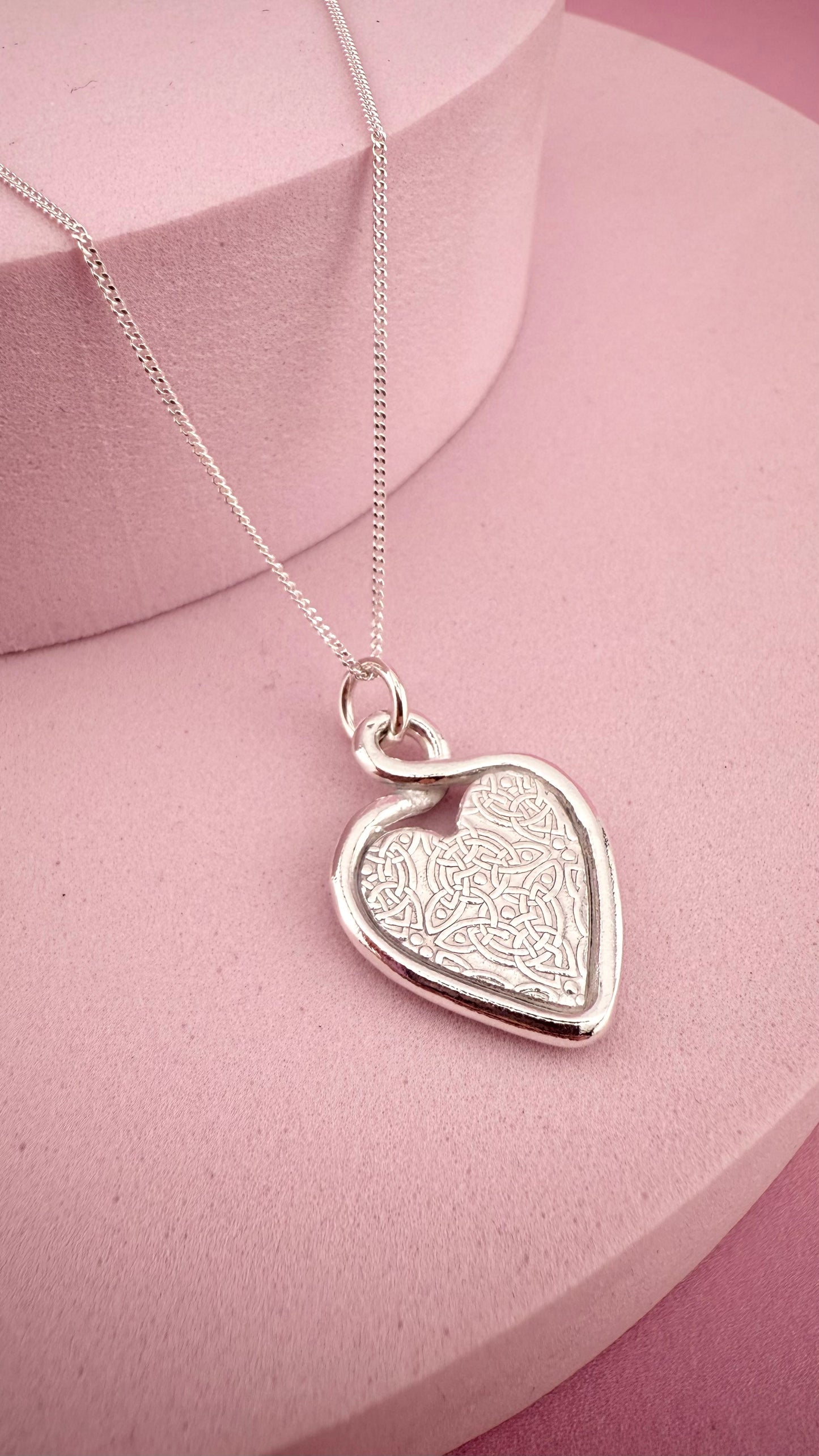(Made to order) Heart Loop Necklace - Solid Silver with Cubic Zirconia