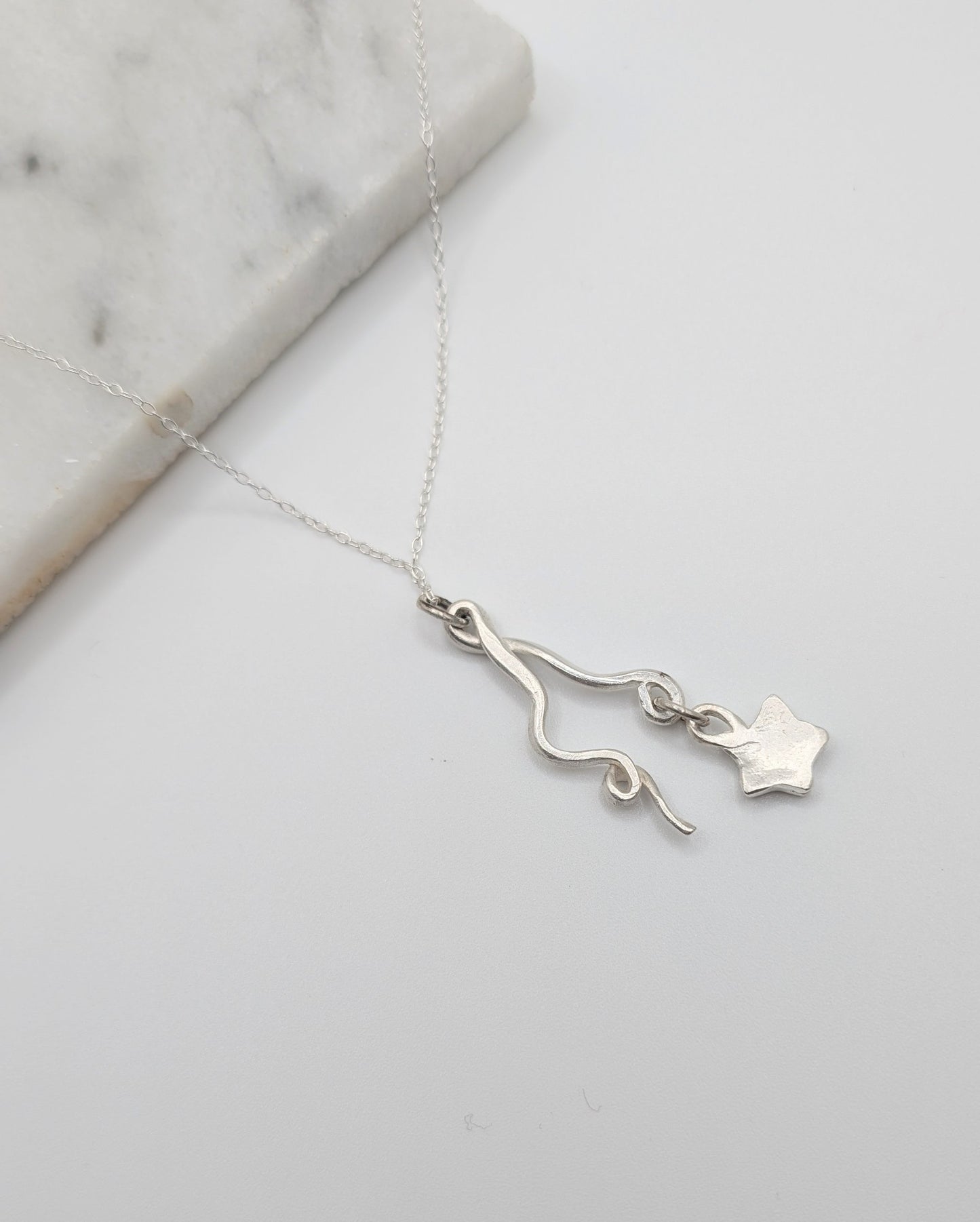 Shooting star necklace