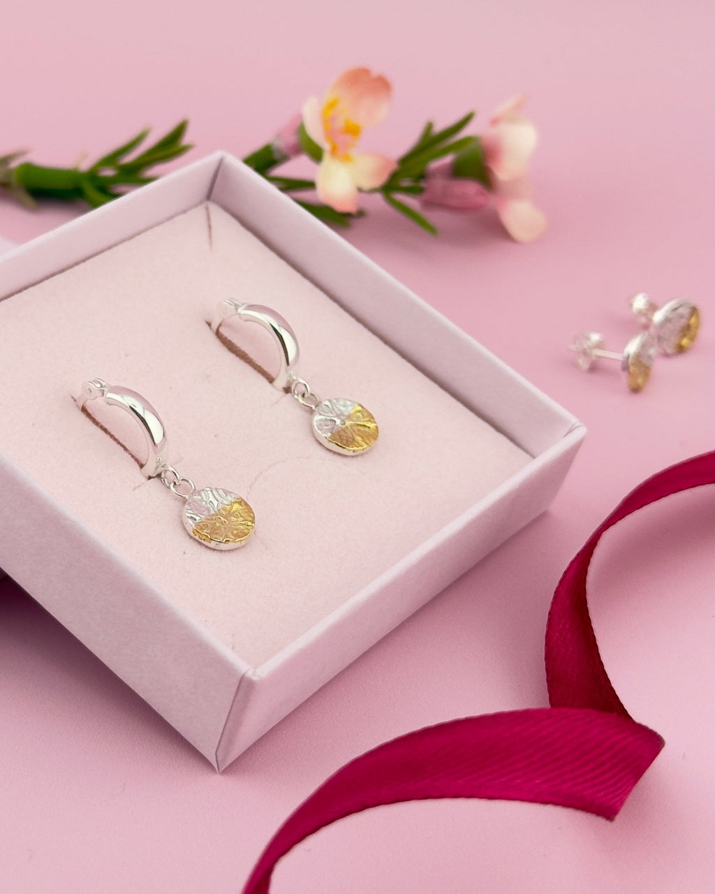 Mixed Metal Celtic Knot Huggie Hoop Earrings - Solid Fine Silver with 24k Gold - Arianwen Jewellery