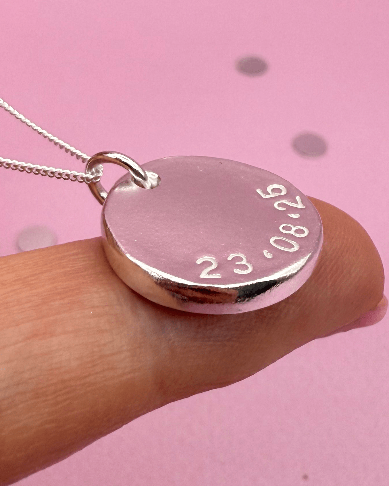 Personalised Curved Text Pendant - Solid Fine Silver - Arianwen Jewellery