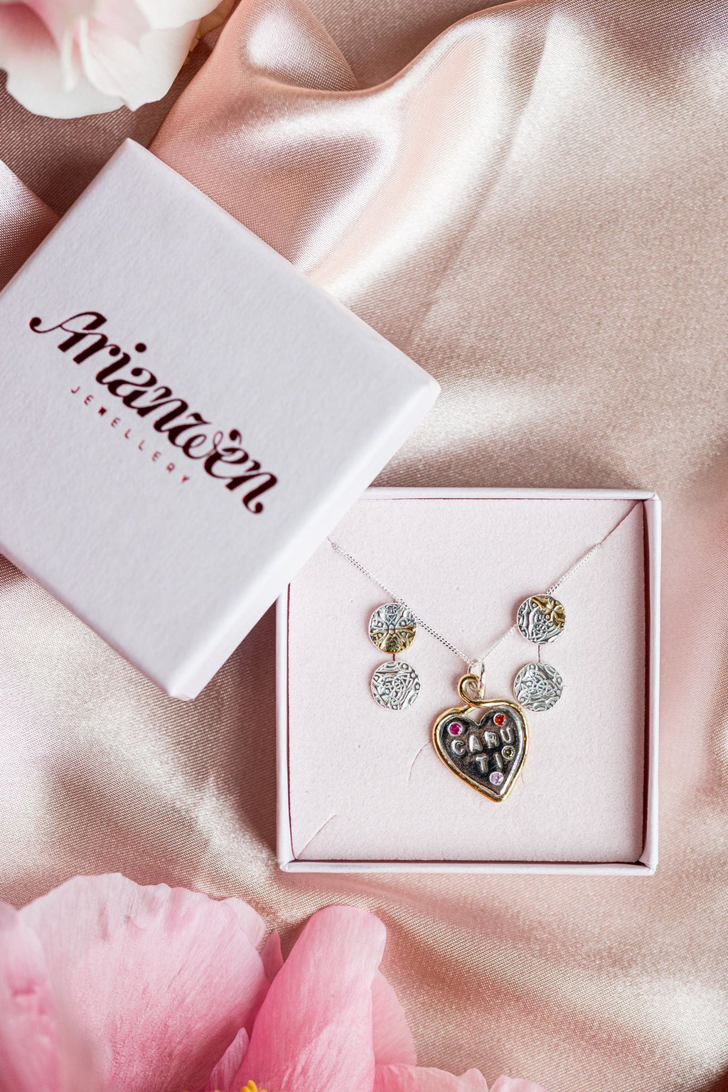 Personalised Heart Loop Necklace - Solid Fine Silver With 24k Gold - Arianwen Jewellery